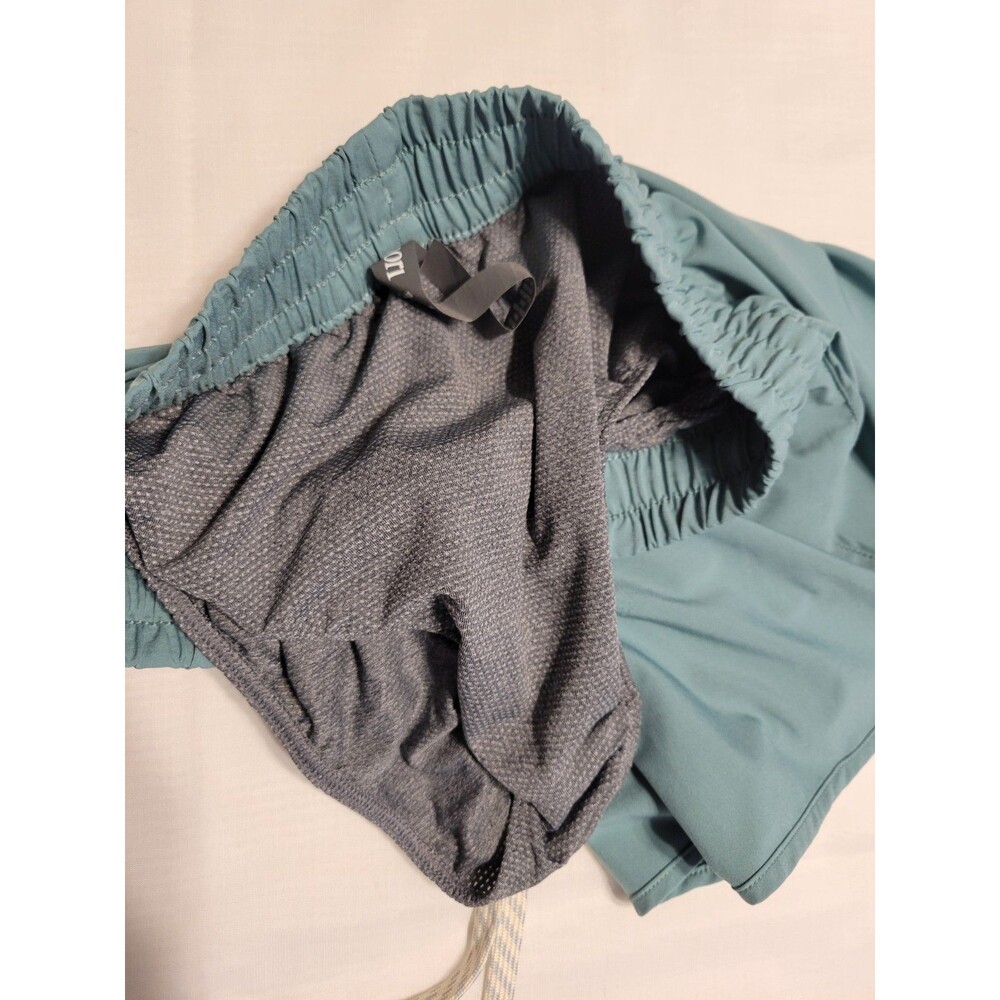 Vuori  Clementine Shorts  Women Teal  Lined  Zip Pocket Drawstring Size XS - Picture 6 of 6